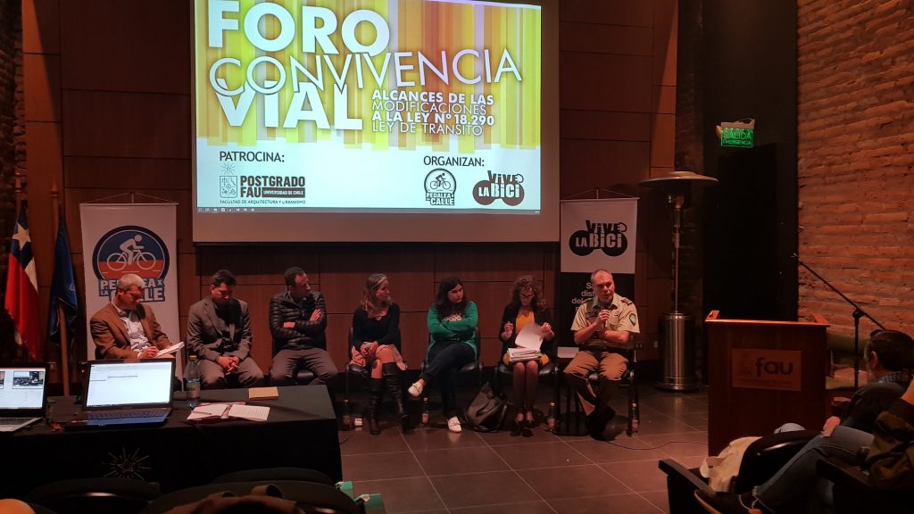 Público del Foro Convivencia Vial